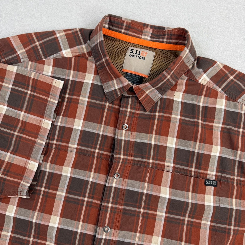 5.11 Tactical Shirt Mens XL Brown Plaid Snap Button Down Short Sleeve Vented